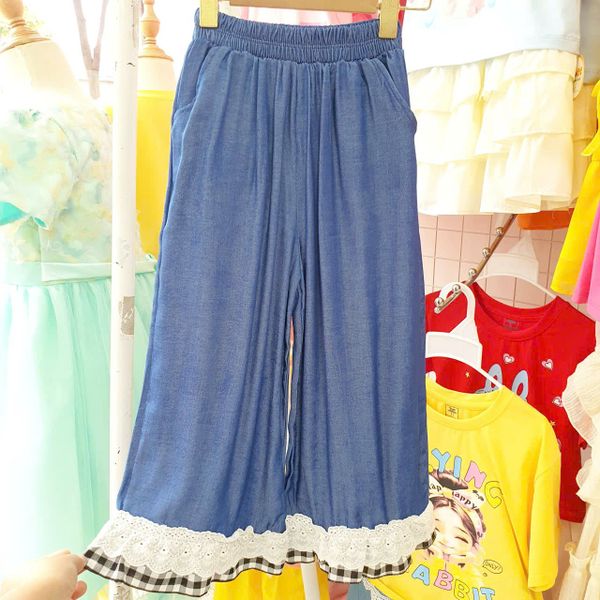  Q35 _ Quần jean dài ống suông bé gái phối ren điệu đà _ Beekids 