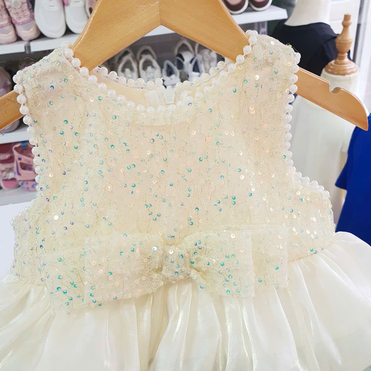  CC10 _ Đầm công chúa dáng bí xếp tầng phối màu nhẹ tênh bồng bềnh _ Beekids 