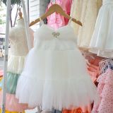  CC13 _ Đầm công chúa thiết kế cho bé mặc đi lễ tiệc 2 dây đính ngọc trai nhúng nơ trước ngực đẹp lung linh _ Beekids 