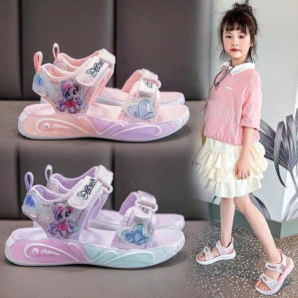  GI14 _ Giày sandal bé gái họa tiết con bướm dễ thương _ Beekids 