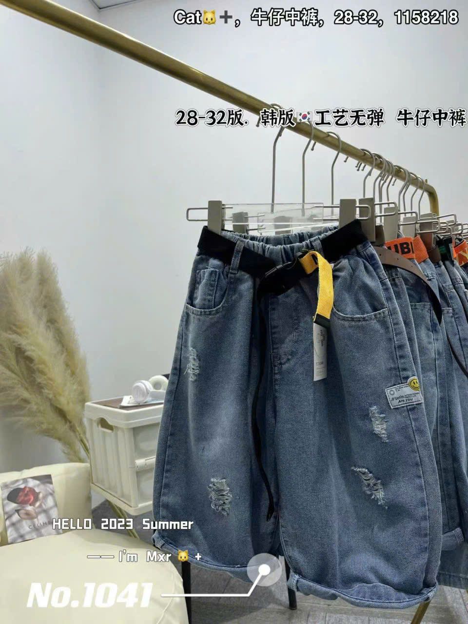  Q39 _ Quần jean lửng denim mềm mại cho bé trai phong cách sành điệu _ Beekids 