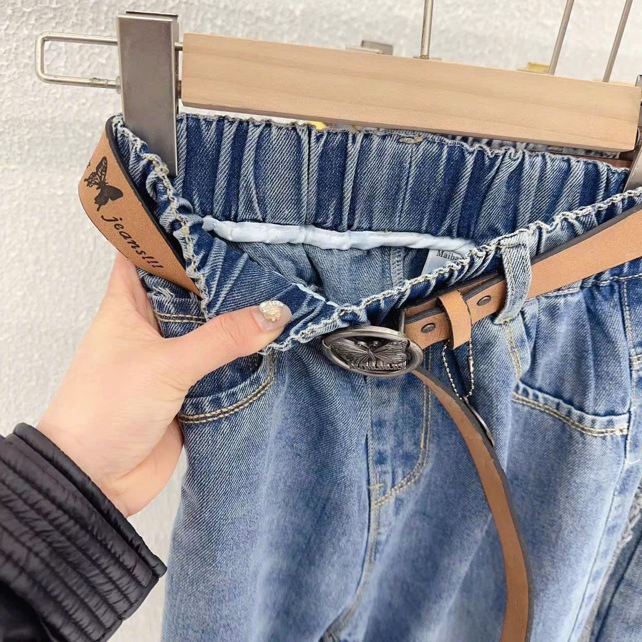  Q42 _ Quần jean ống suông cho bé gái từ 23kg đến 45kg chất jean mềm mại phong cách sành điệu  _ Beekids 