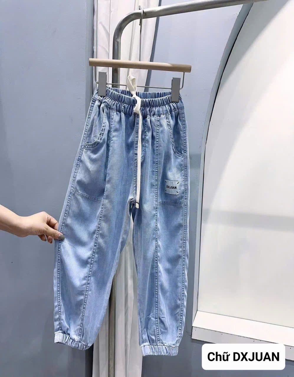  Q44 _ Quần jean giấy cho bé kiểu jogger lưng thun mềm mại thoáng mát_ Beekids 