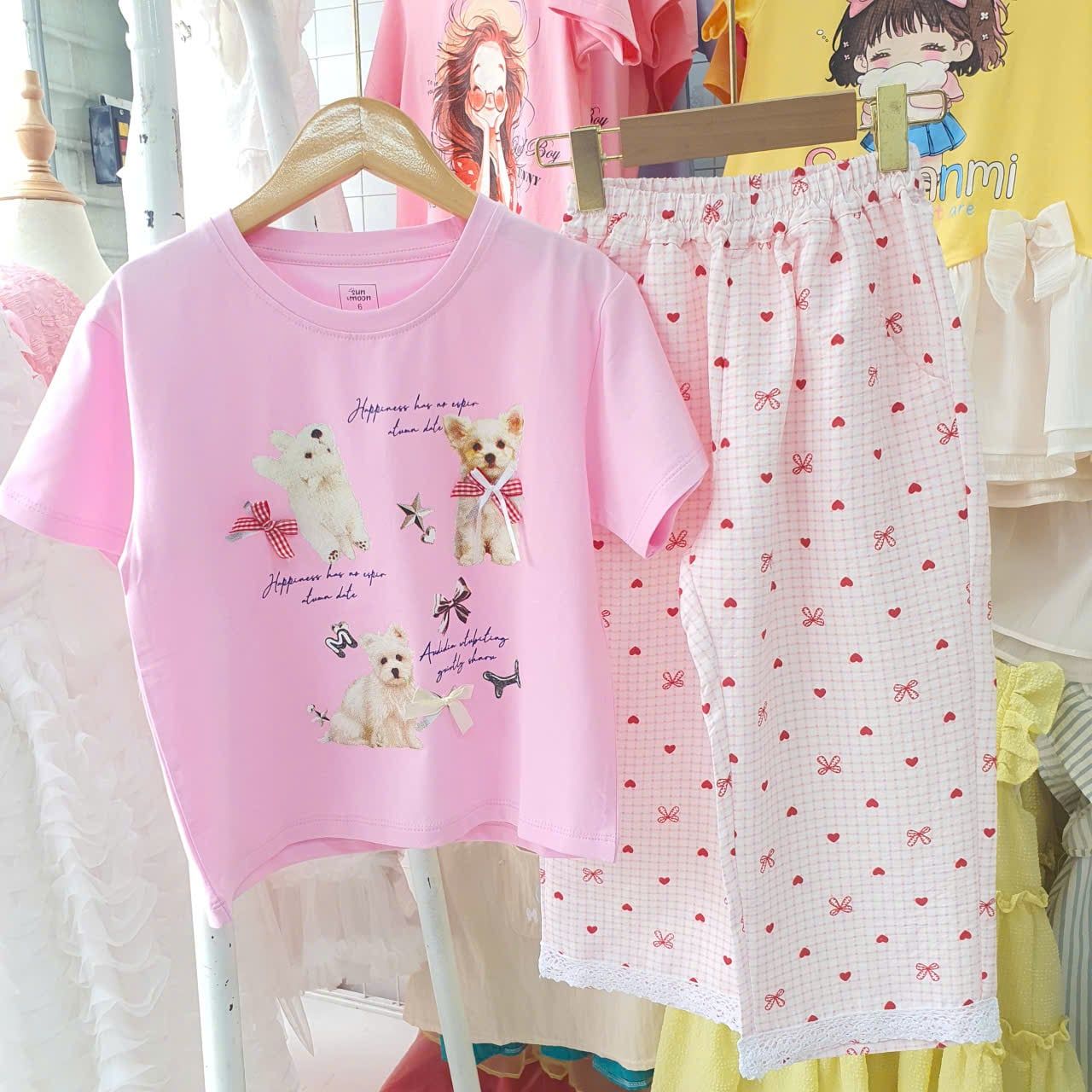  S99 _ Set bé gái quần dài lai ren phối áo thun cotton mềm mịn họa tiết chú chó dễ thương _ Beekids 