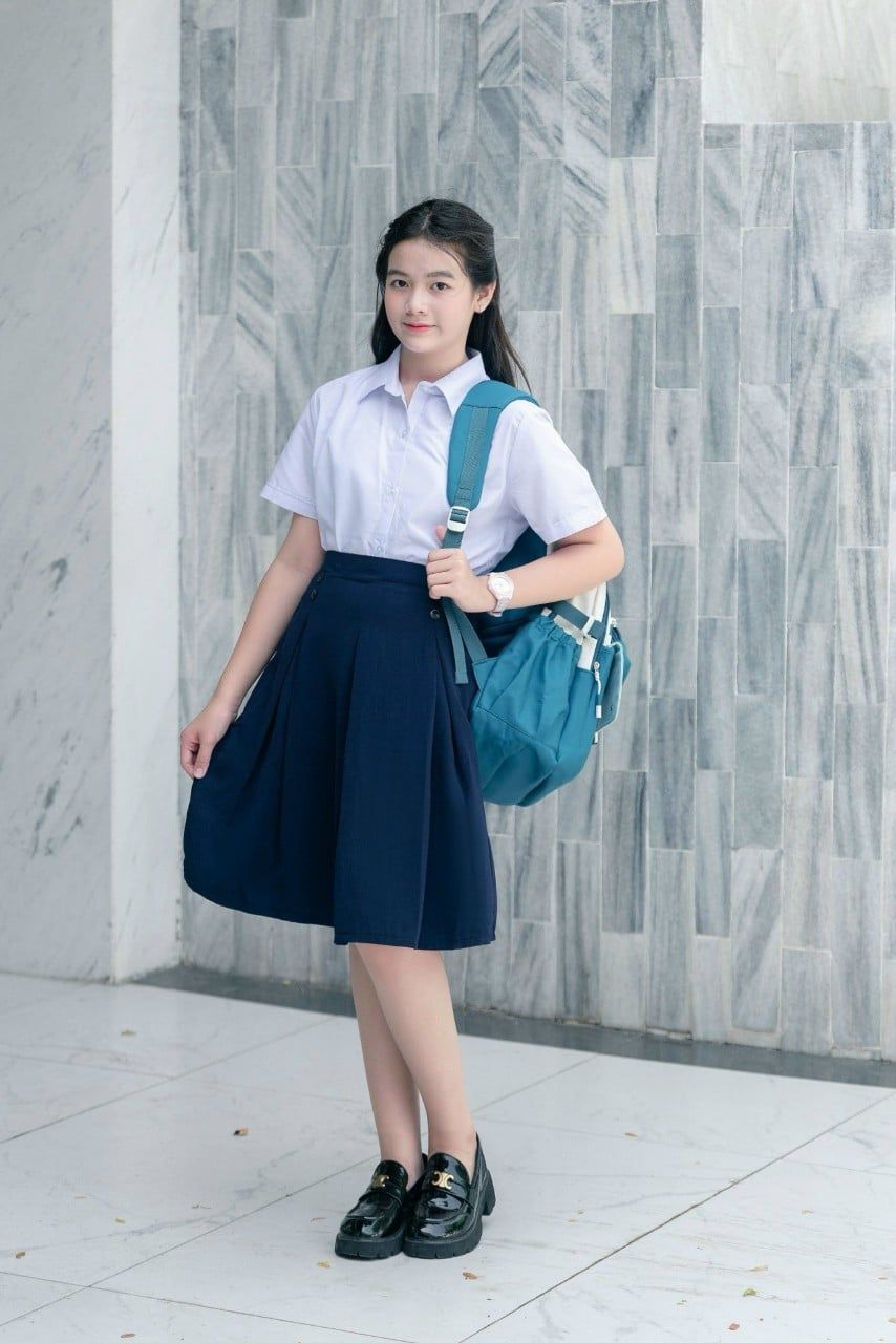  HSV02 _ Chân váy đi học đồng phục học sinh tiểu học và cấp 2 chất mềm mát _ Beekids 
