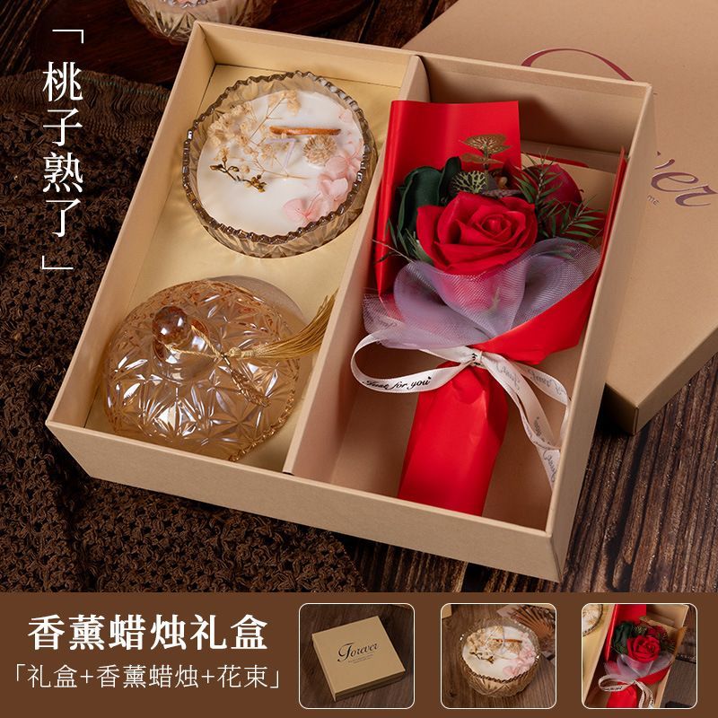 Set nến thơm và bó hoa 225k