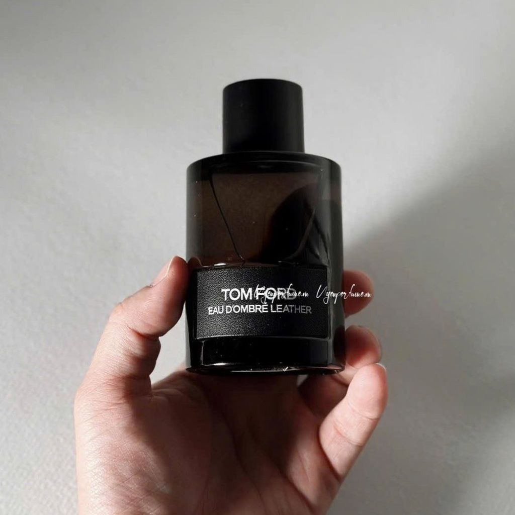  TF Eau D'Ombre Leather 