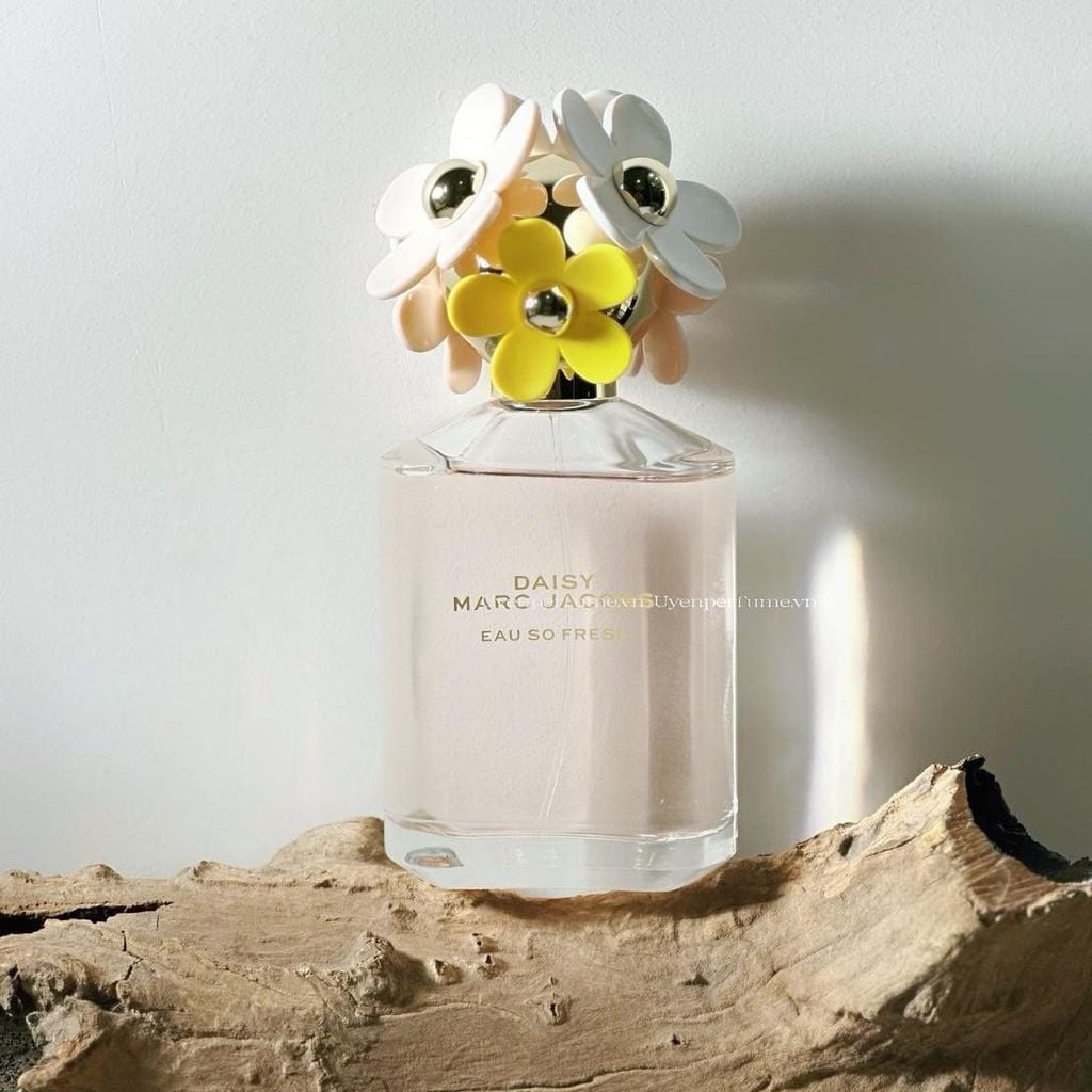  Daisy Eau So Fresh Women 