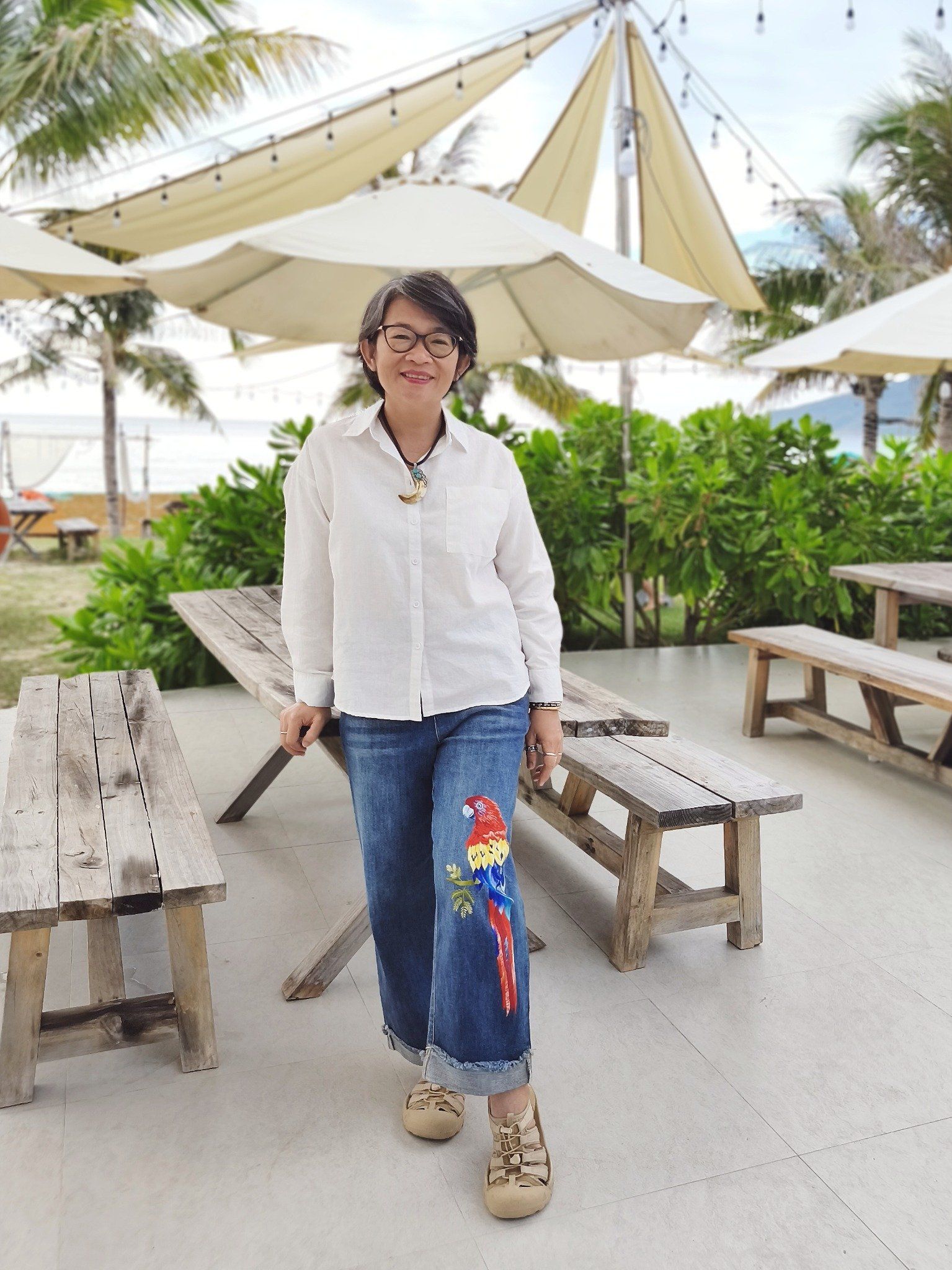  Quần Jeans thêu tay Vẹt Scarlet 