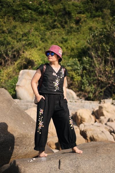  Quần linen nấm đen thêu tay Pansee 