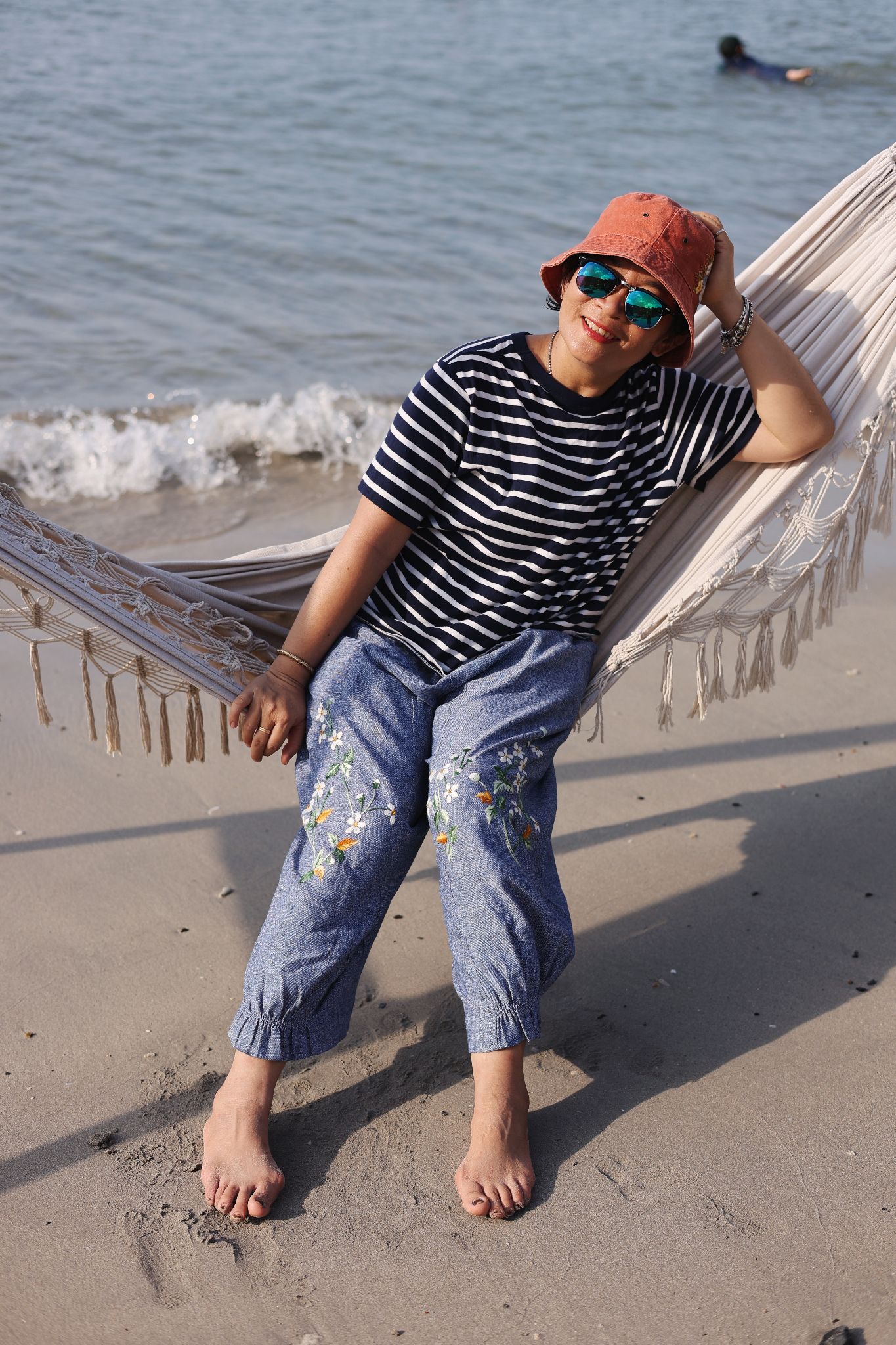  Quần linen nấm xanh thêu tay Xuyến Chi 