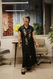  Đầm chemise linen thêu tay pansee - Đen 