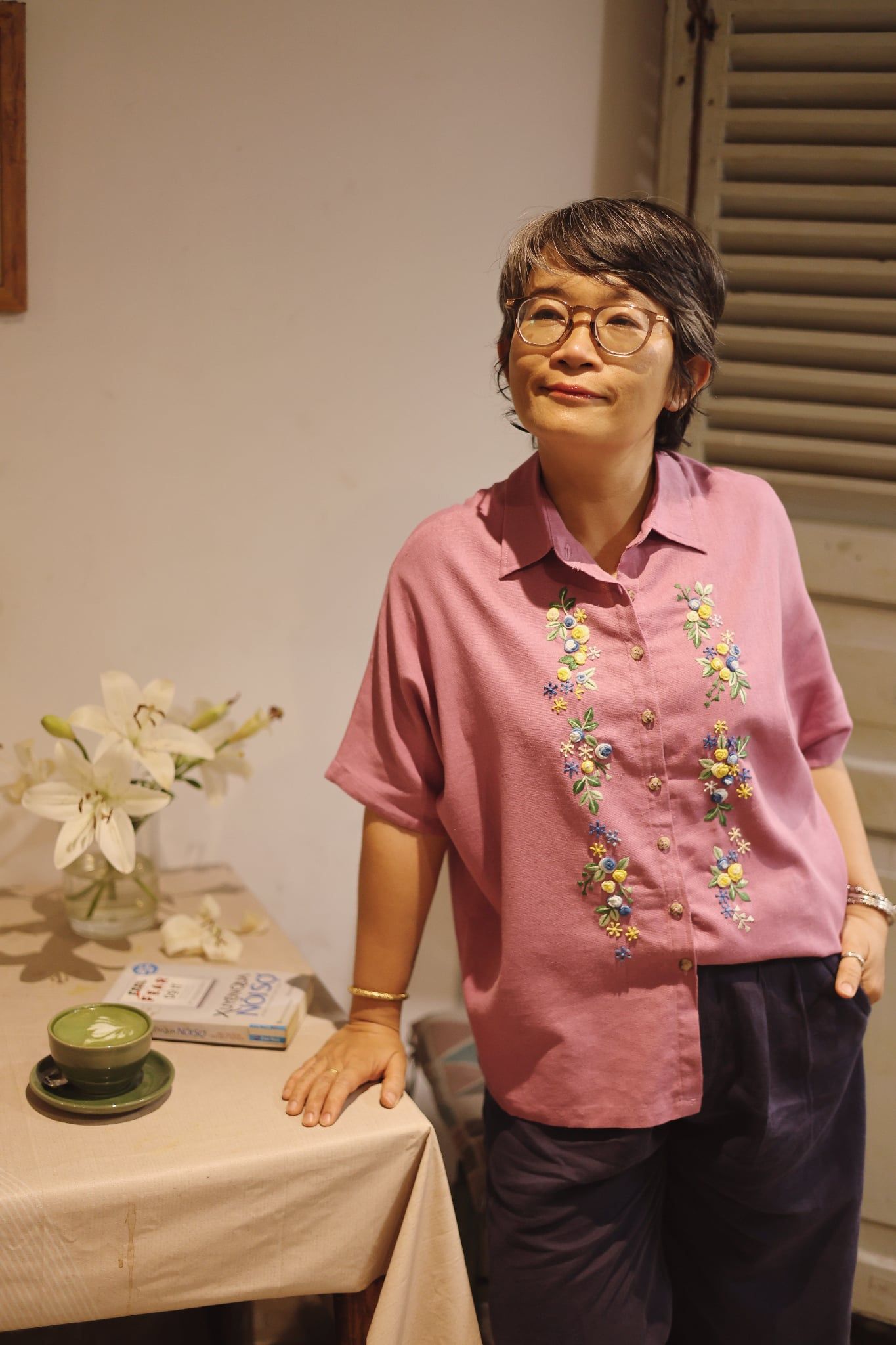  Áo chemise linen thêu tay Hồng Sao - Hồng Chiều 