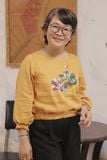  áo croptop linen thêu tay hoa Natu - bo vàng nghệ 