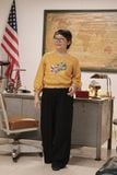  áo croptop linen thêu tay hoa Natu - bo vàng nghệ 