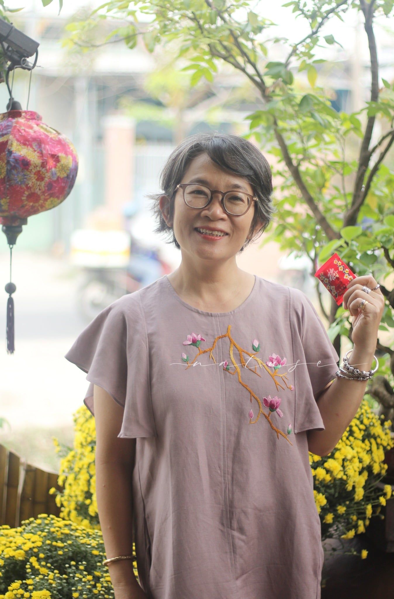  Đầm cánh tiên cacao thêu Mộc Lan 