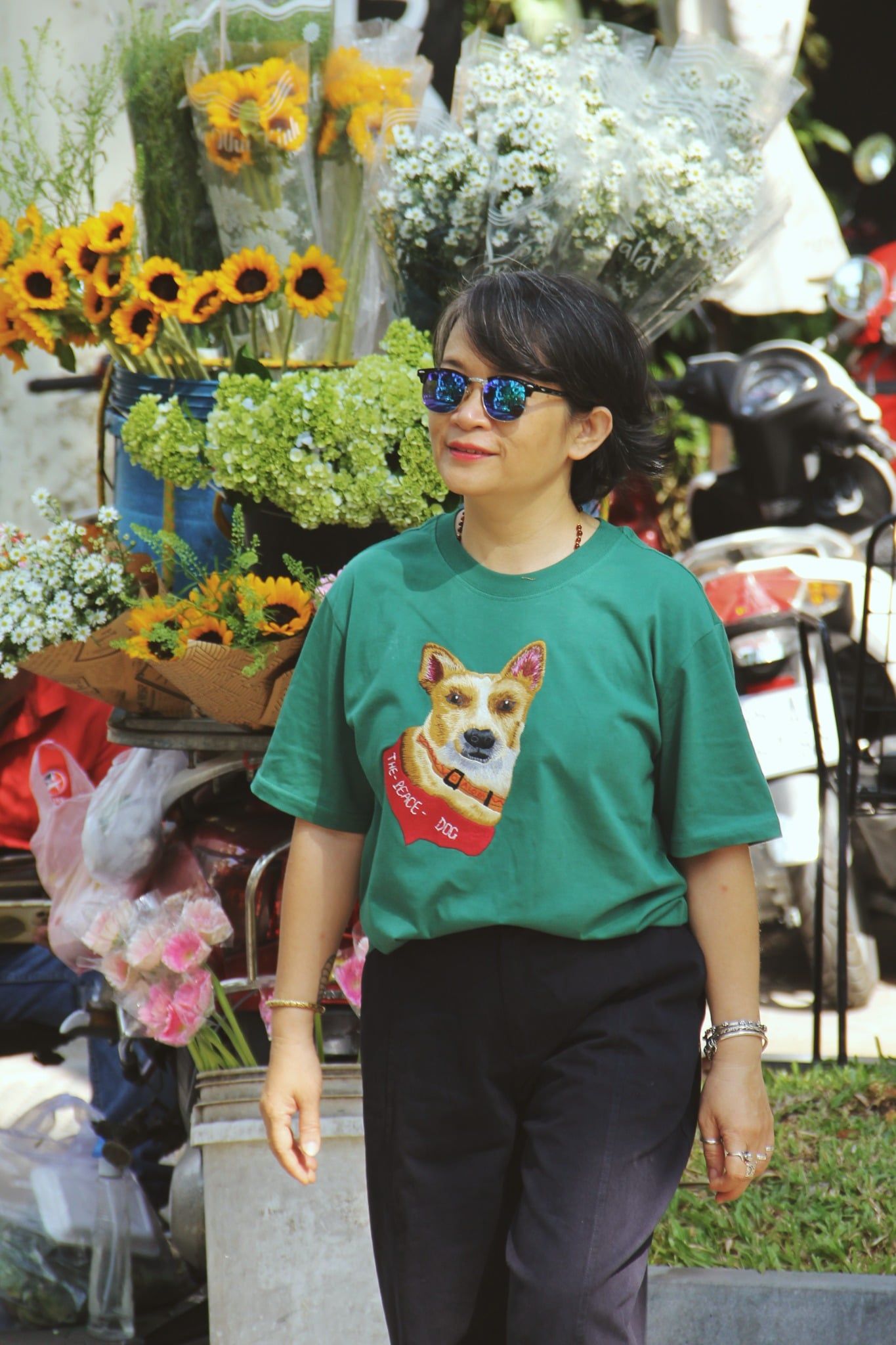  Áo thun Xanh Ve thêu tay Aloka Dog 