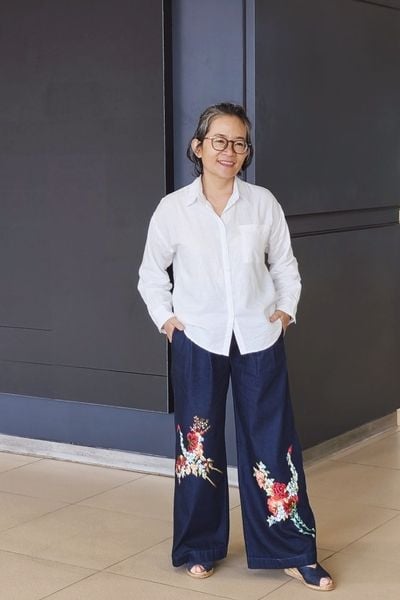  Quần Jeans thêu tay Hạc Bách Hoa 