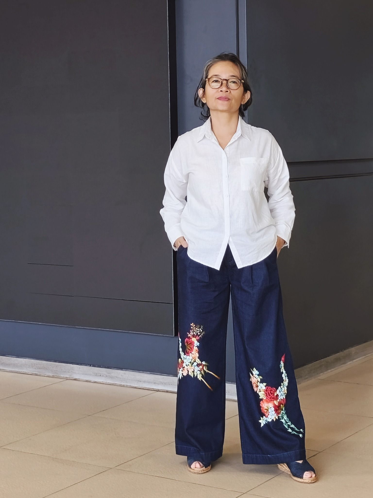  Quần Jeans thêu tay Hạc Bách Hoa 