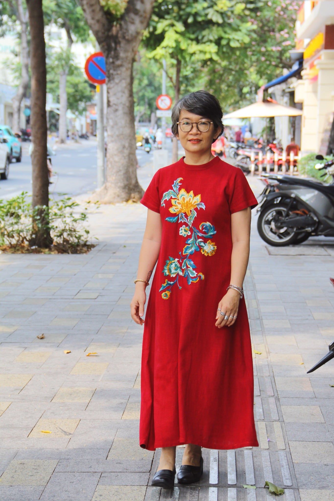  Đầm Selena Đỏ thêu tay Heart Jacobean 3 