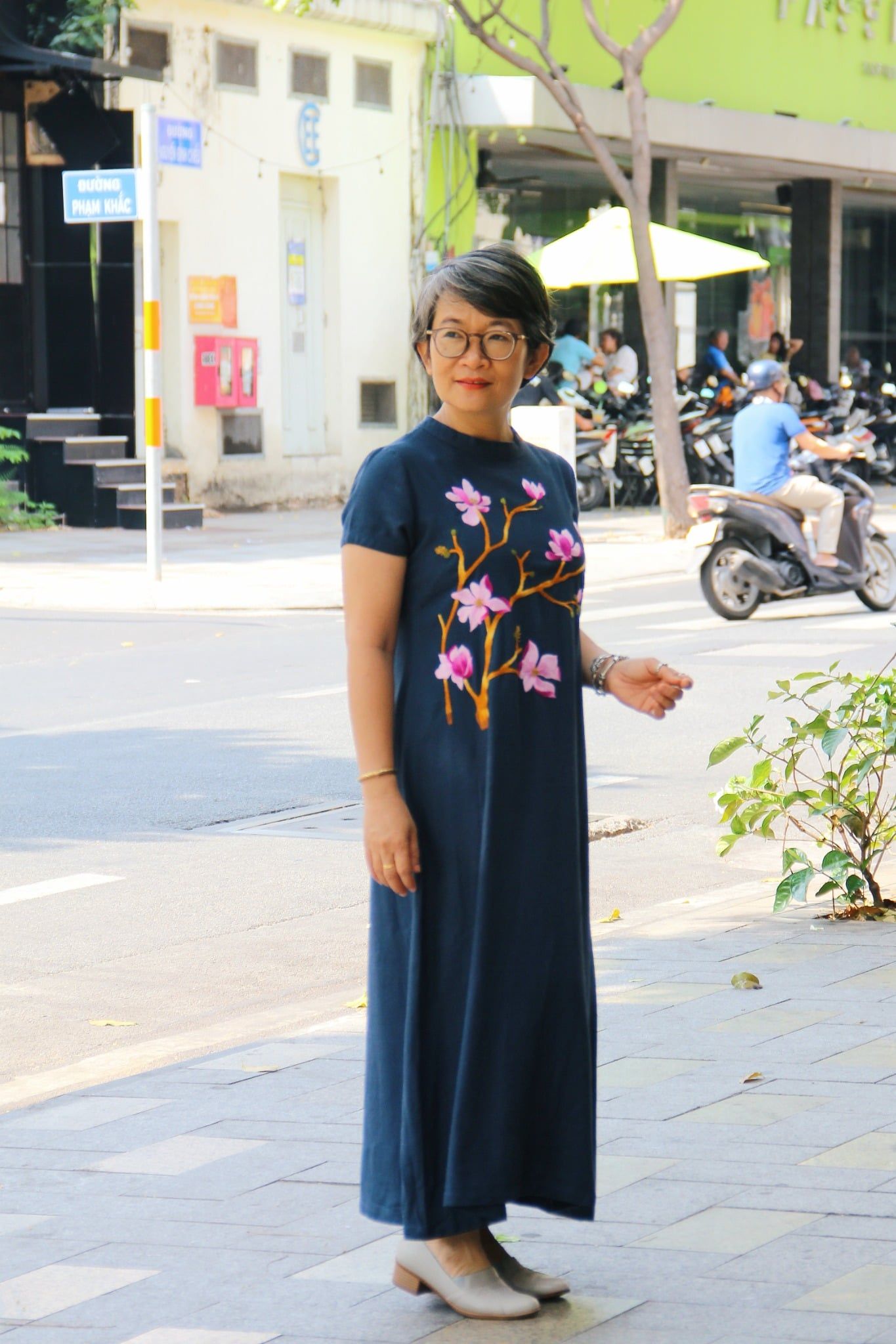  Đầm Selena Yamaha thêu tay Mộc Lan 
