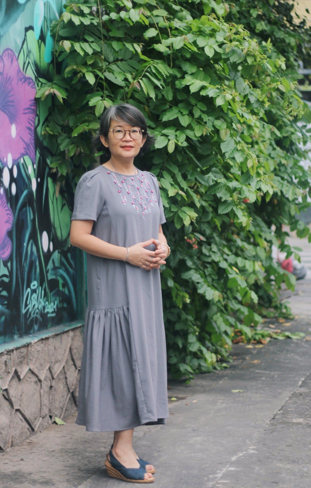  Đầm Remifa thêu tay Hoa Hồng Bọ 