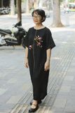 Đầm suông linen thêu tay Mộc Lan 