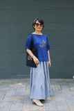  Áo linen xanh bíc thêu tay Hồng Mai 