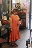  Đầm Oreno cam thêu tay Hồng Mai 