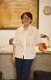  Áo linen trắng sữa thêu tay Lan Bướm 