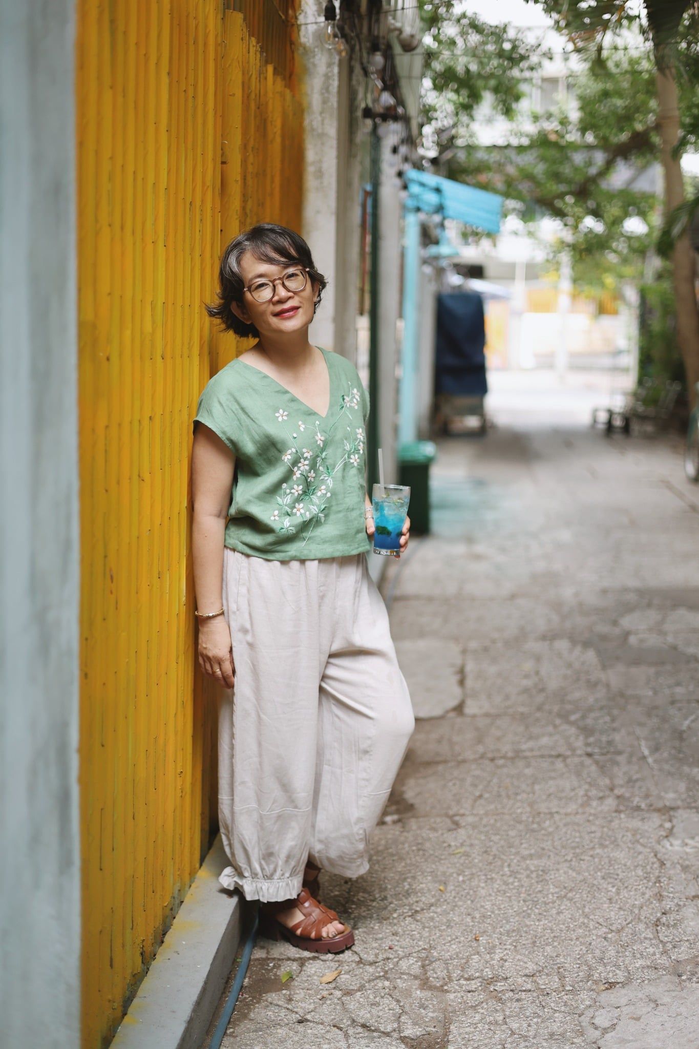  Quần linen be dáng nấm 