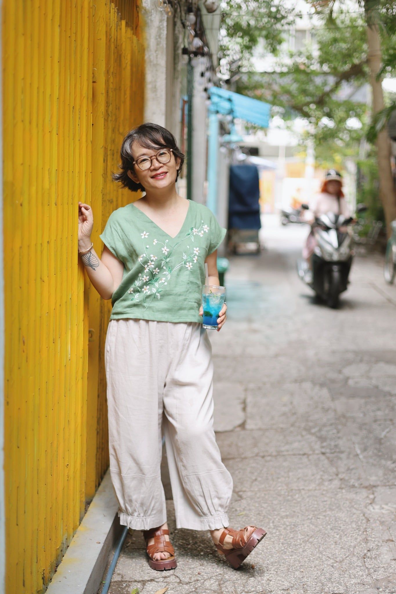  Quần linen be dáng nấm 