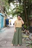  Áo crop V vàng gừng thêu tay Xuyến Chi 