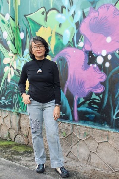  Quần jeans thêu tay Ốc Sên Mono 