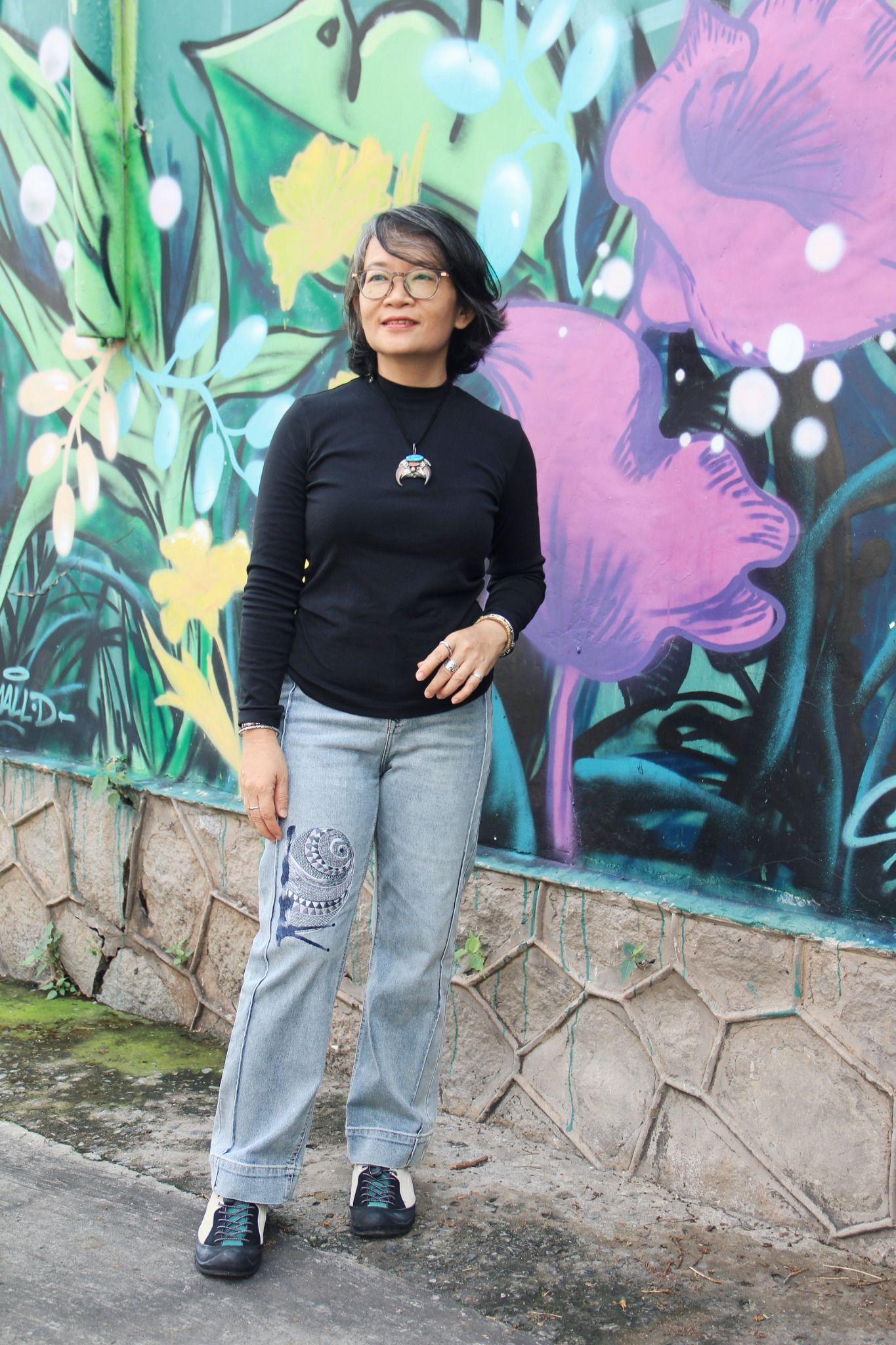  Quần jeans thêu tay Ốc Sên Mono 