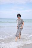  Đầm caro thêu tay Đăng tiêu kem 
