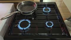 Bếp Gas Liền Lò Kaff KF-FRT6604GAC – Giải pháp nấu nướng đa năng