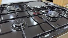 Bếp Gas Liền Lò Kaff KF-FRT6604GAC – Giải pháp nấu nướng đa năng