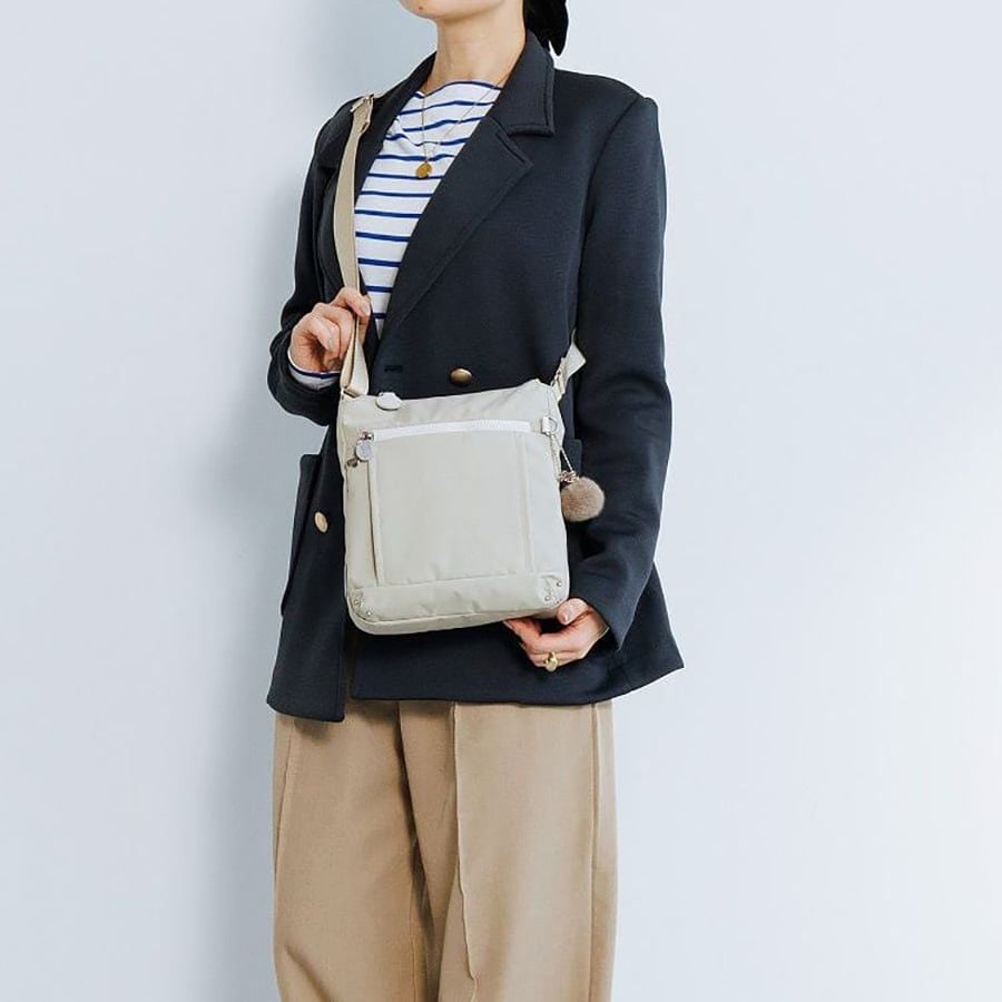  Túi đeo vai PJ8-3rd LTD Breeze Lite Vertical Type 