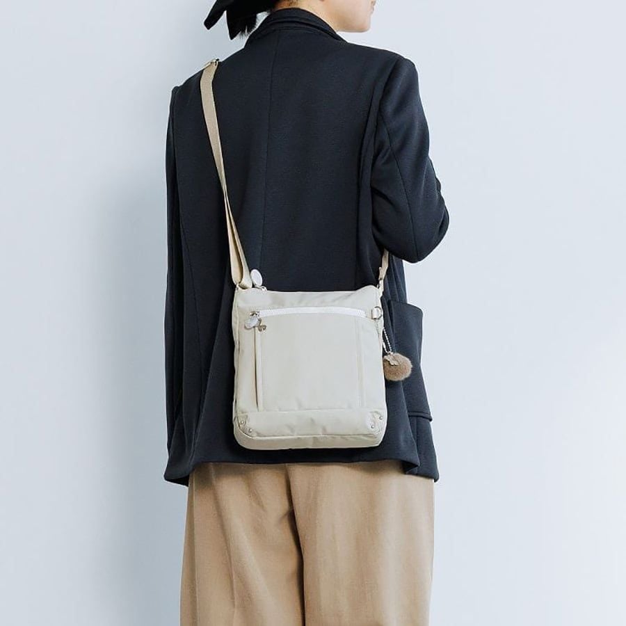 Túi đeo vai PJ8-3rd LTD Breeze Lite Vertical Type 