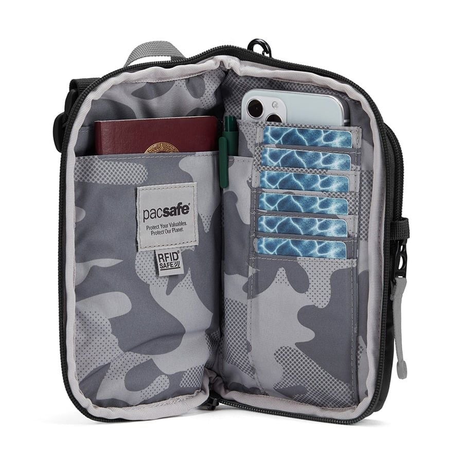  Túi đeo chéo Pacsafe® GO Tech Crossbody 