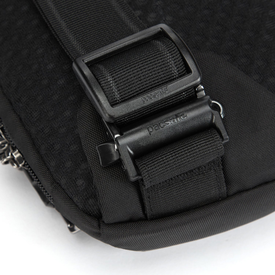  Túi đeo chéo Pacsafe® V Action Sling Pack 