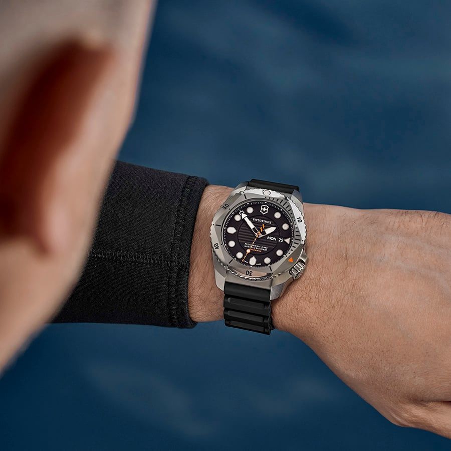  Đồng hồ Dive Pro Auto Ø43 242070 