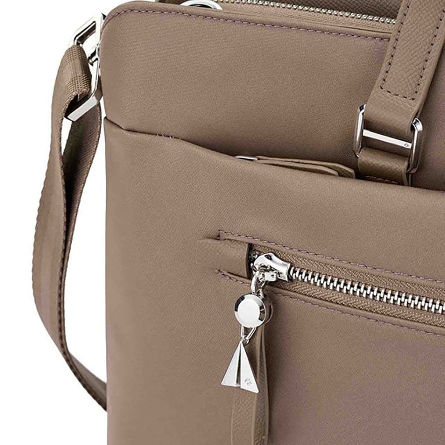  Cặp laptop 15.6in slim Karissa Evo 