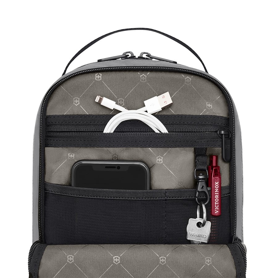  Túi đeo chéo Travel Essentials 