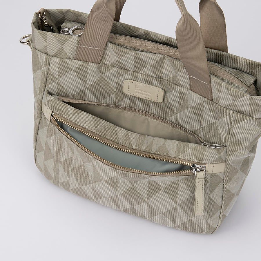  Túi đeo vai 2way Monogram 3rd LTD 5L 