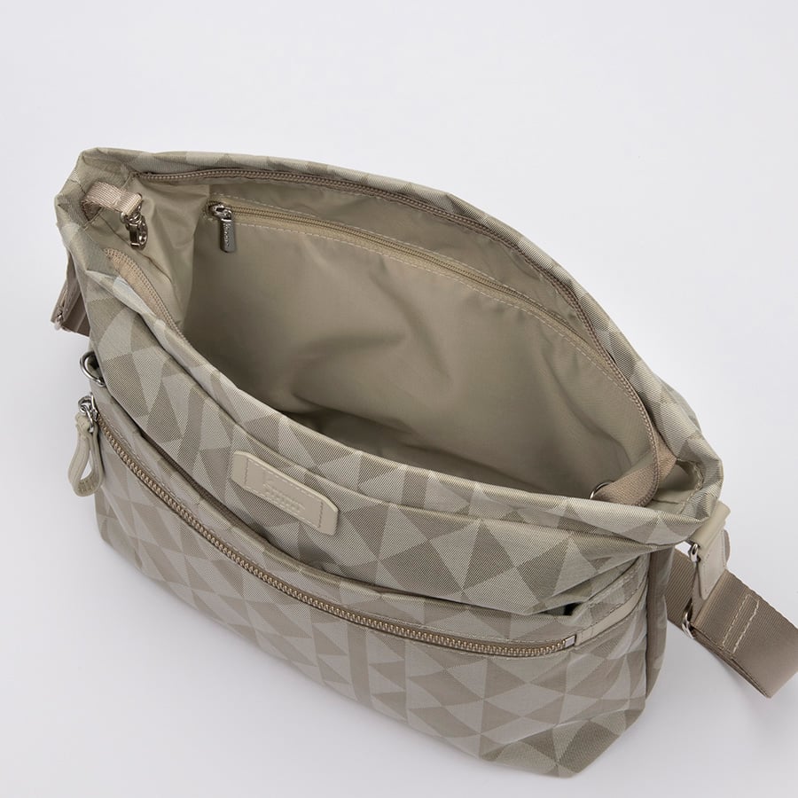  Túi đeo vai Monogram 3rd LTD 6L 