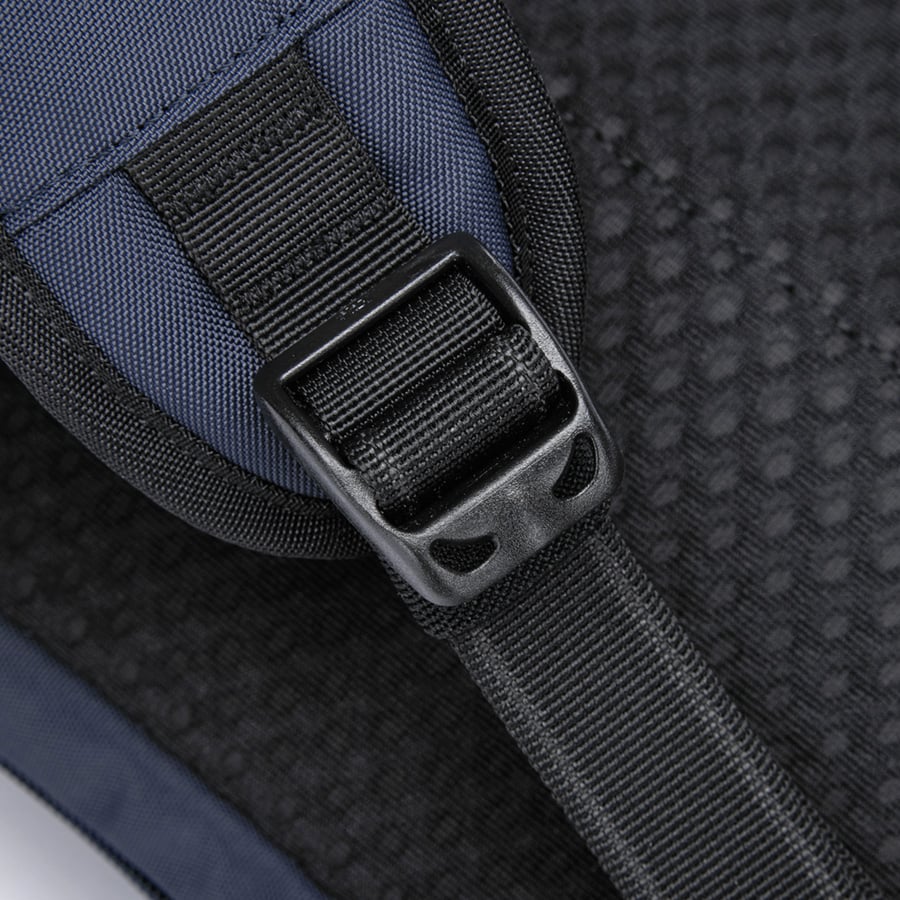  Túi đeo chéo Pacsafe® V Tech Sling Pack 