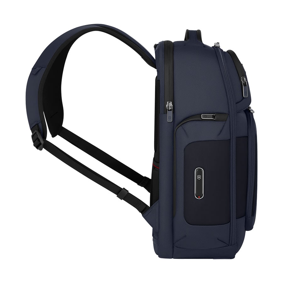  Balo laptop 15.6in Werks Traveler 7.0 Deluxe 