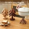 Miếng lót nồi cách nhiệt đế gỗ lót chảo, bát cao cấp chống nóng xước mặt bàn ăn xếp trồng hình cây thông trang trí nhà bếp (bộ 4 miếng)